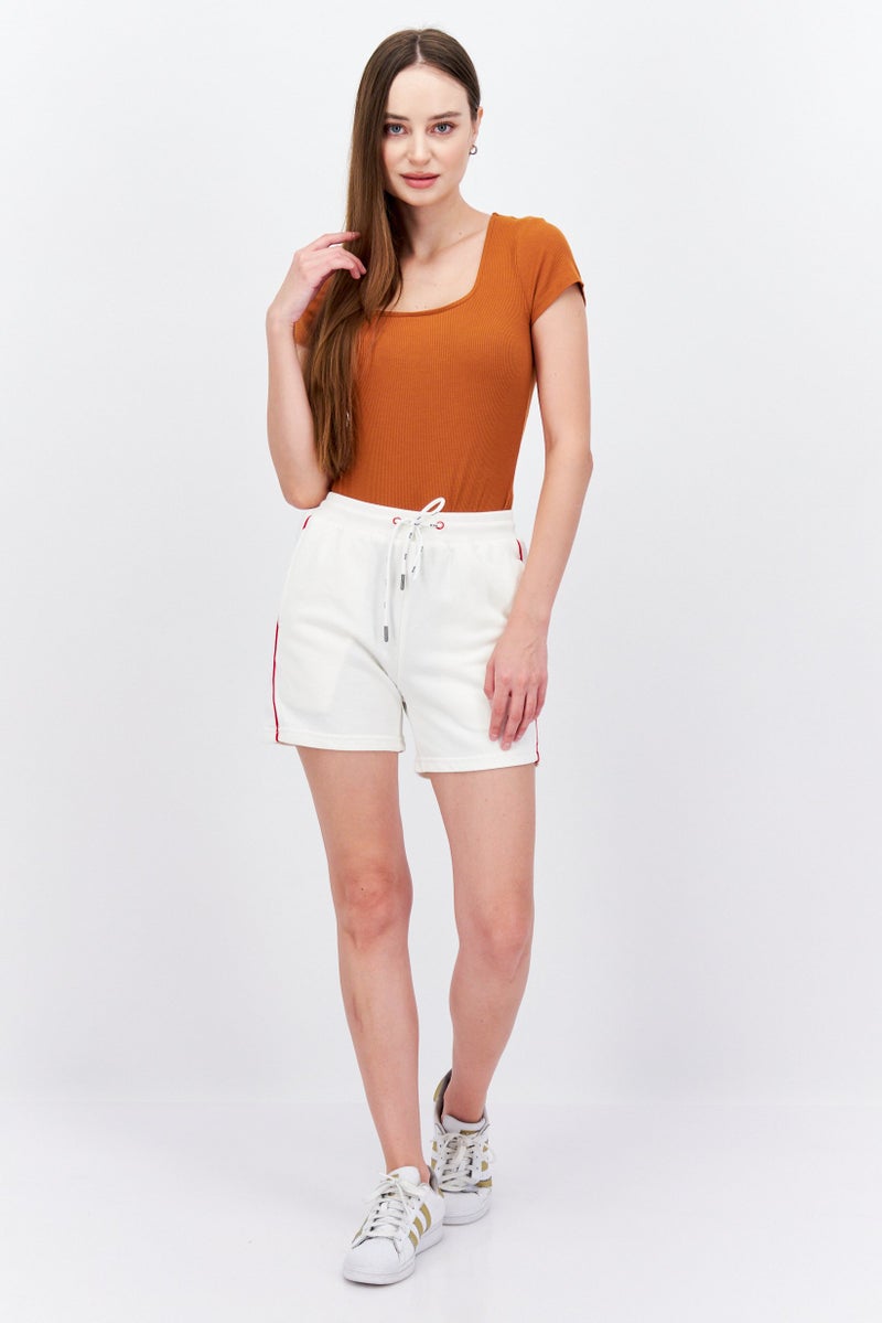 ELVIS Women Heart Patch Side Pocket Drawstring Basic Shorts, Off White - Image 2